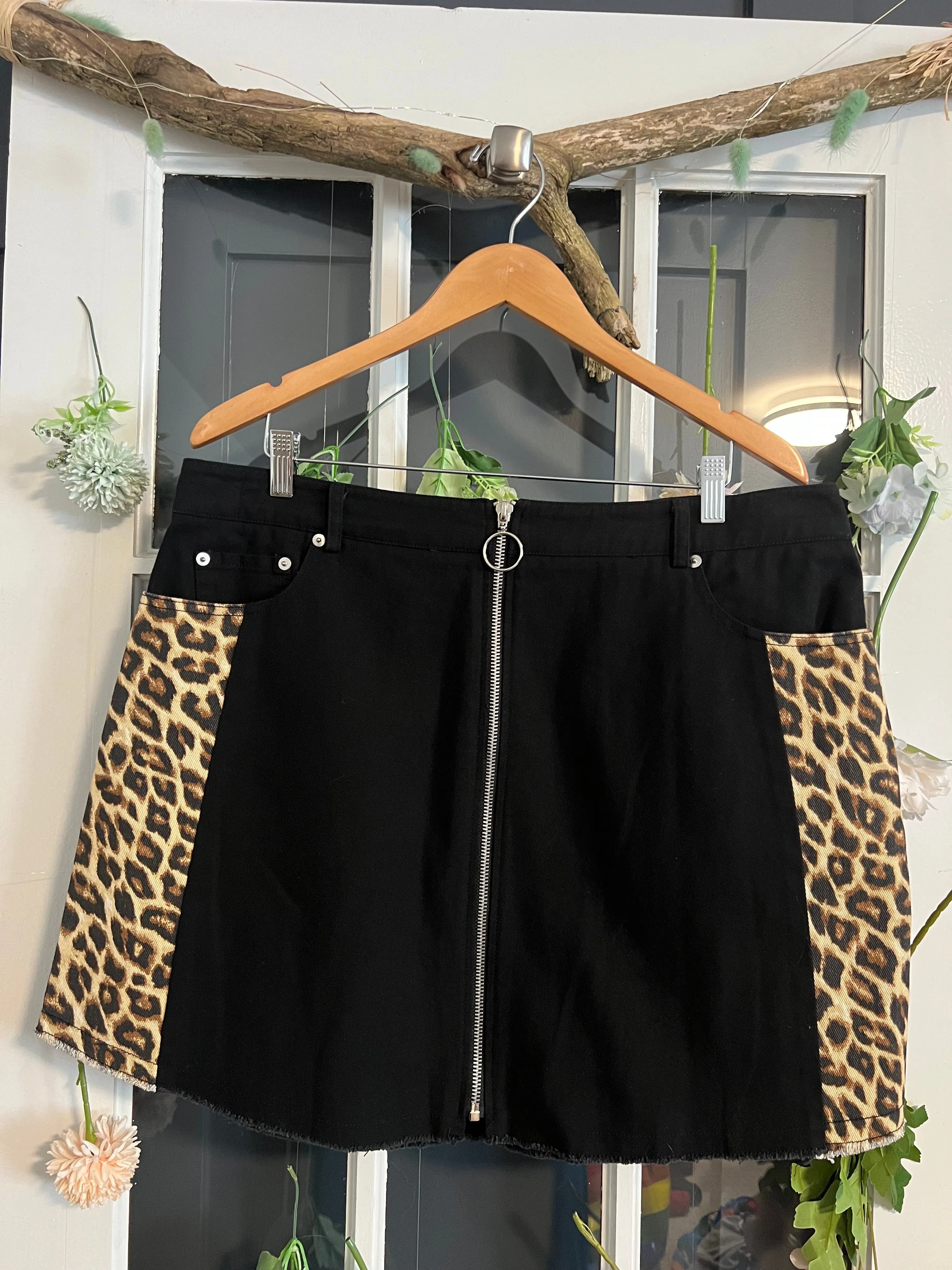 Black and Leopard Denim Skirt 2X